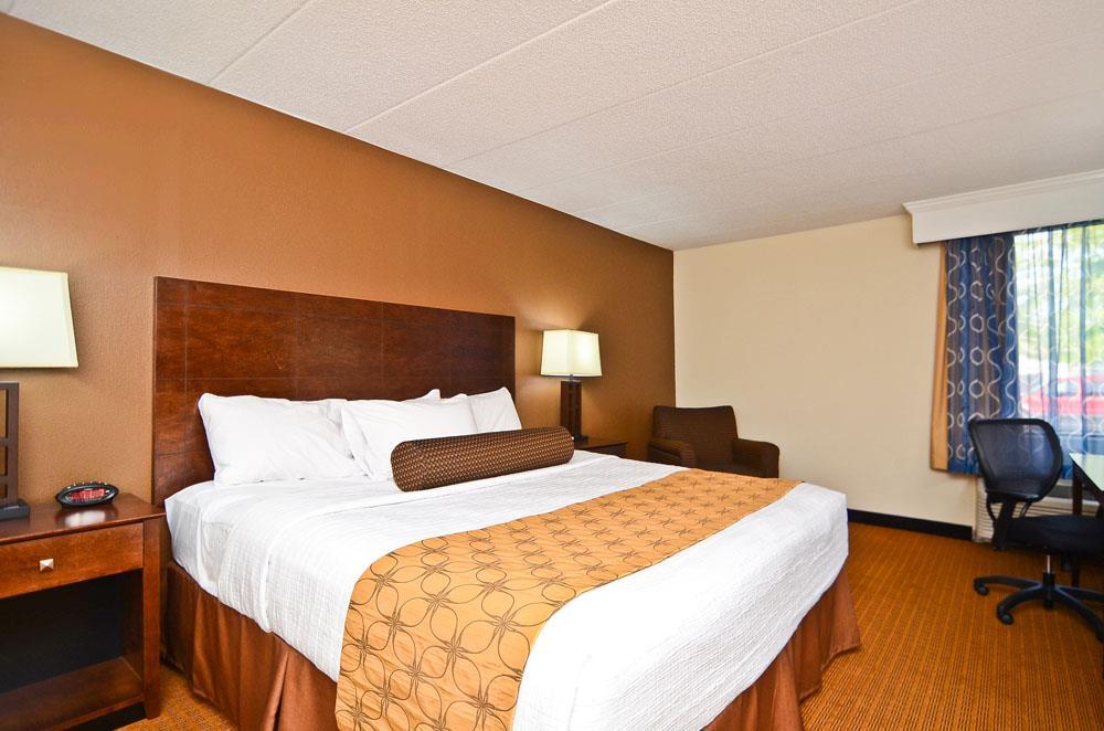 Best Western Plus Arbour Inn&Suites East Ridge Extérieur photo