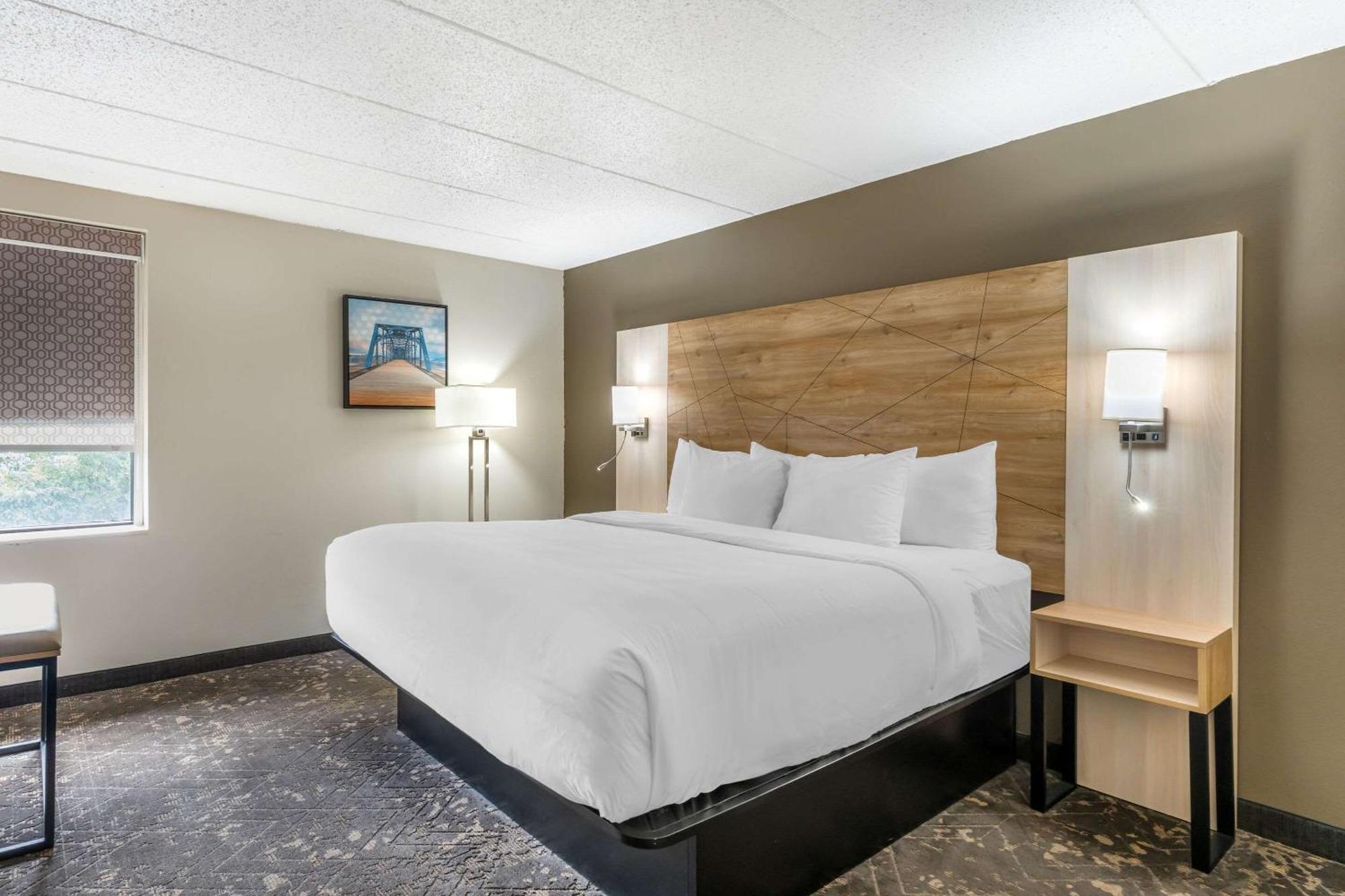 Best Western Plus Arbour Inn&Suites East Ridge Extérieur photo